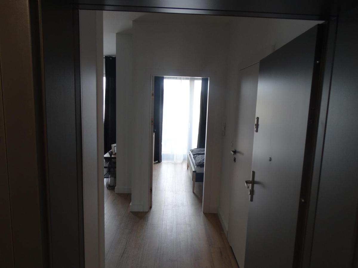 Black&White Apartment Bis - Male Garbary 8 พอซนาน ภายนอก รูปภาพ